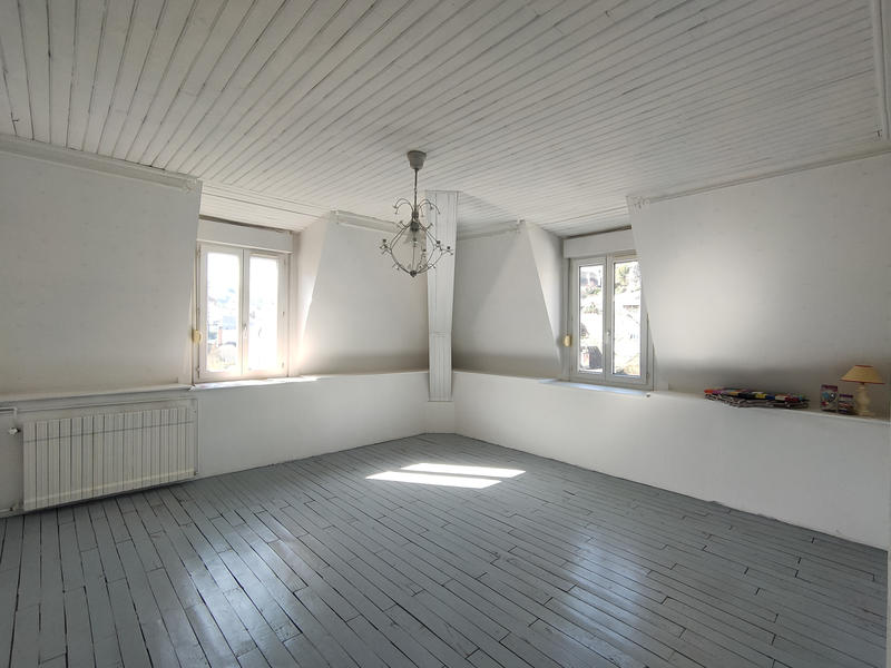 Appartement - 163 m² - 7 pièces