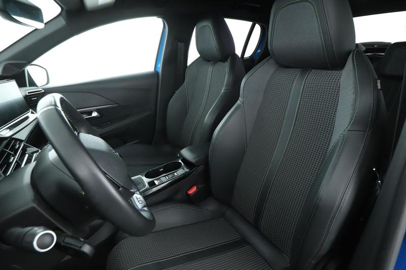 Peugeot 208 1.5 Blue-HDi Gt 100 ch