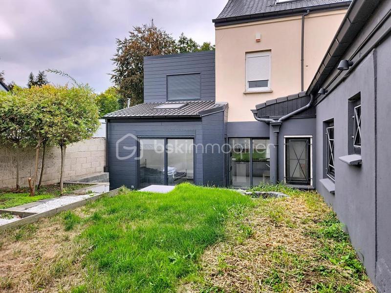 Maison de ville - 151 m² - 6 pièces