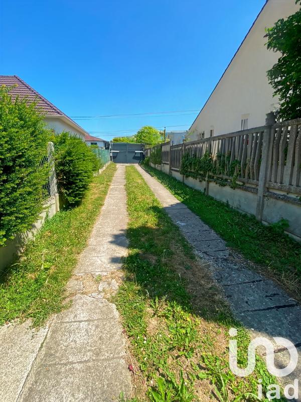 Maison - 148 m² - 9 pièces