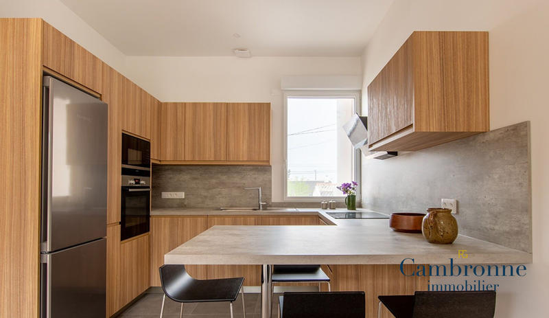 Maison - 130 m² - 6 pièces