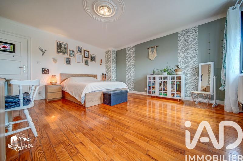 Appartement - 80 m² - 3 pièces