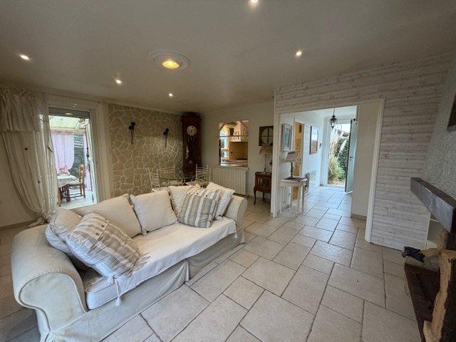 Maison - 147 m² - 5 pièces