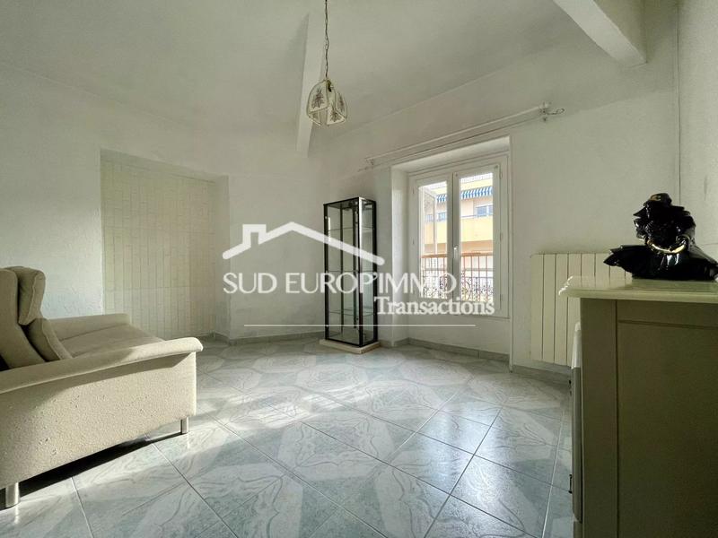 Appartement - 60 m² - 4 pièces