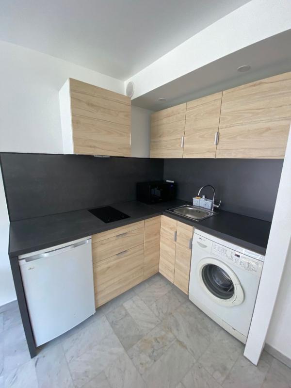 Studio - 18 m² - 1 pièce