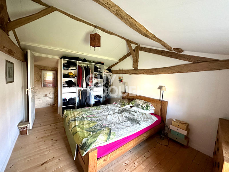 Maison - 186 m² - 6 pièces