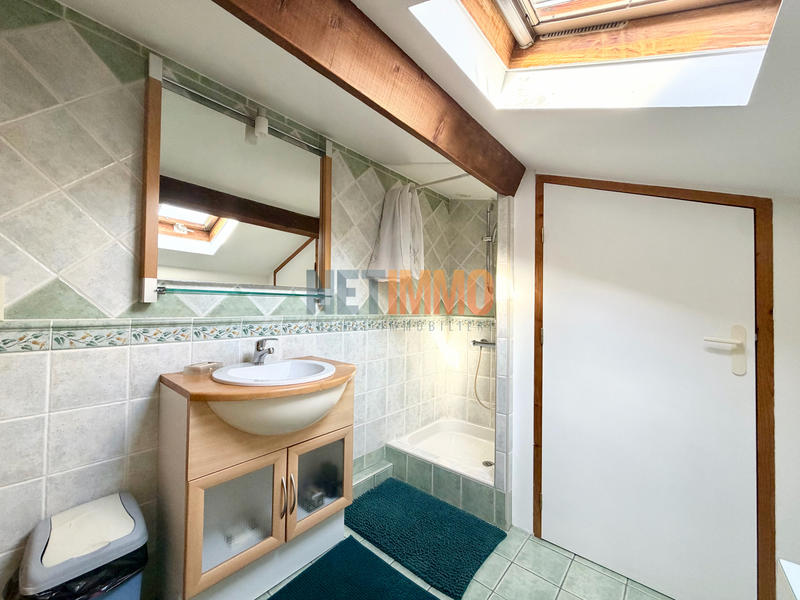 Villa - 168 m² - 6 pièces