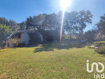 Maison - 99 m² - 6 pièces