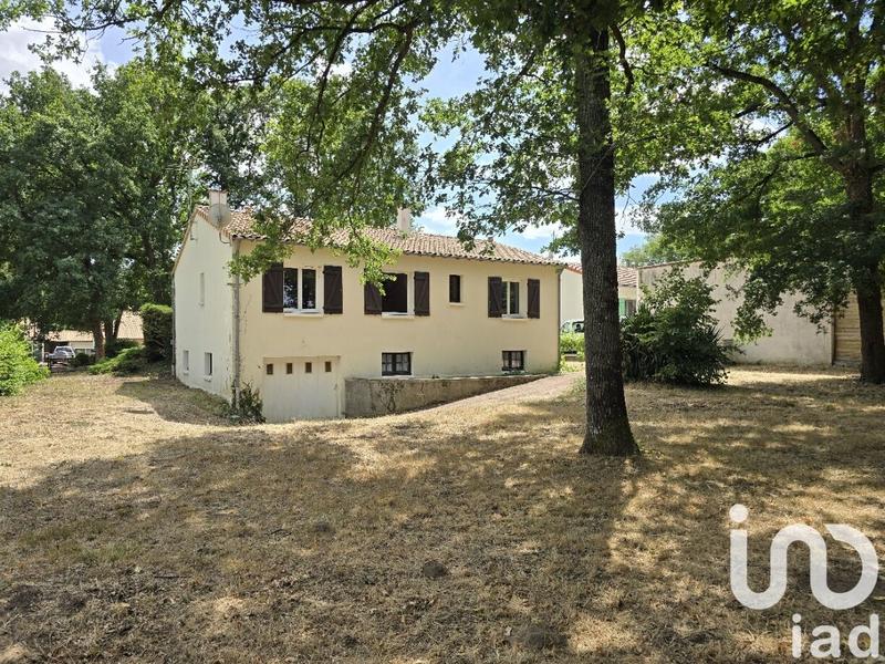 Maison - 96 m² - 4 pièces