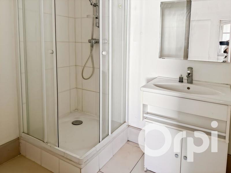 Appartement - 80 m² - 3 pièces