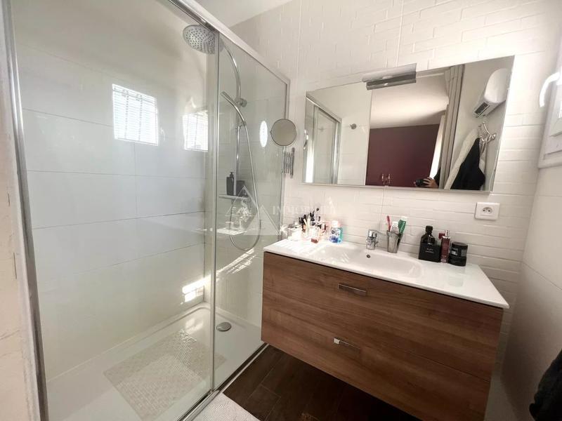 Villa - 177 m² - 5 pièces