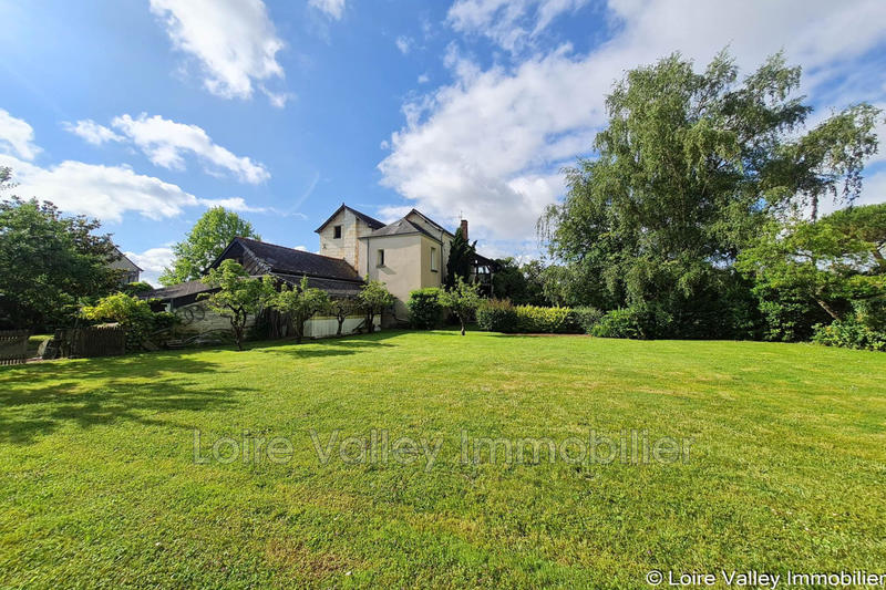 Maison - 210 m² - 6 pièces