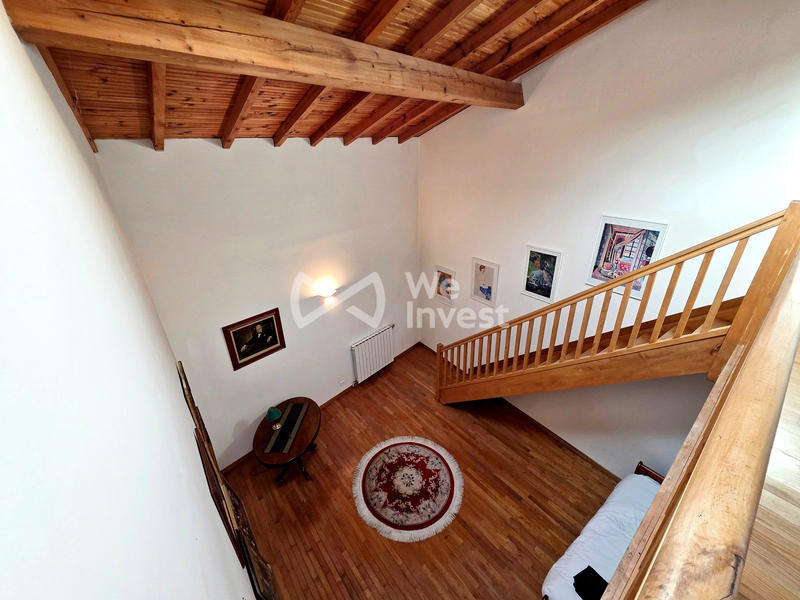 Maison - 212 m² - 7 pièces