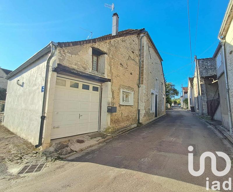 Maison de village - 88 m² - 4 pièces