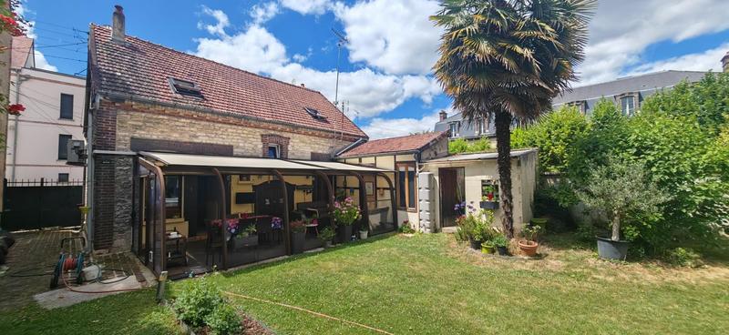 Maison - 130 m² - 6 pièces