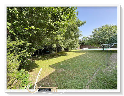 Terrain constructible - 800 m²