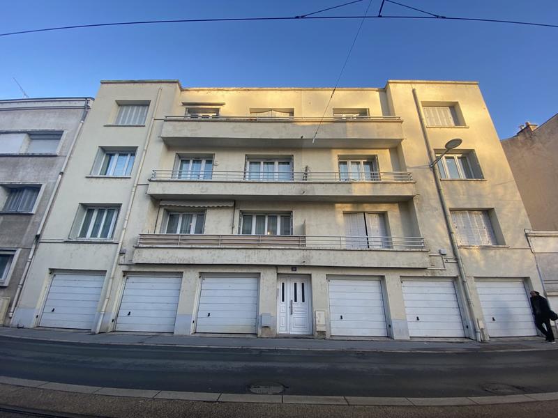 Appartement - 75 m² - 4 pièces