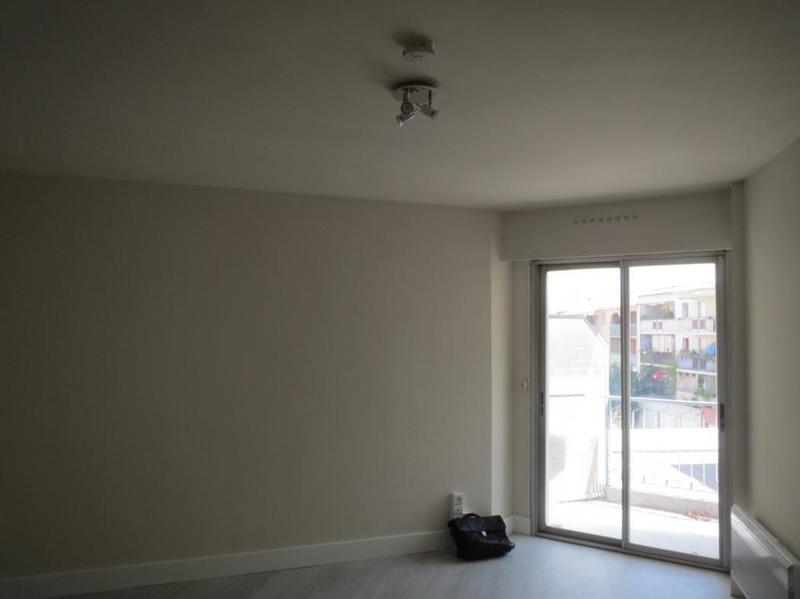 Studio - 24 m² - 1 pièce