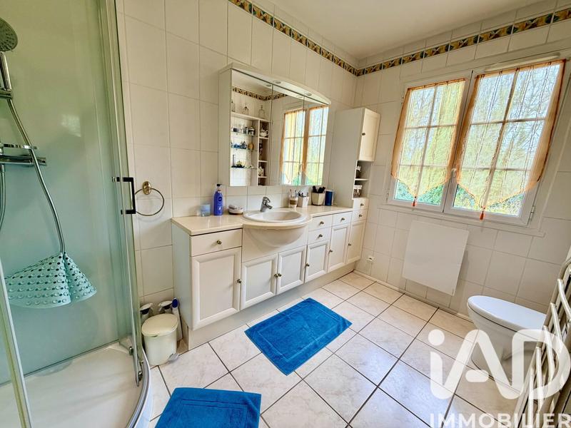 Maison - 170 m² - 6 pièces