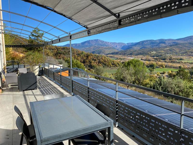 Maison - 224 m² - 9 pièces