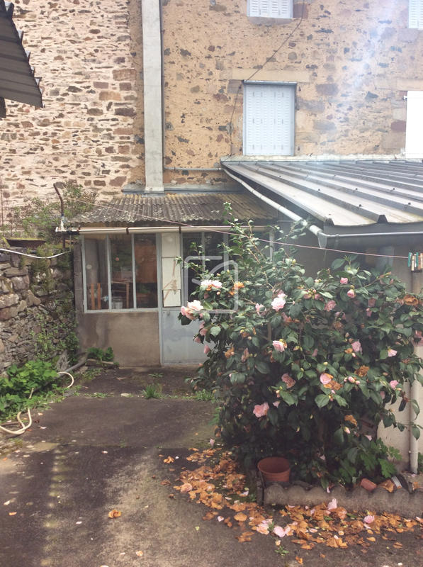 Maison de village - 152 m² - 7 pièces