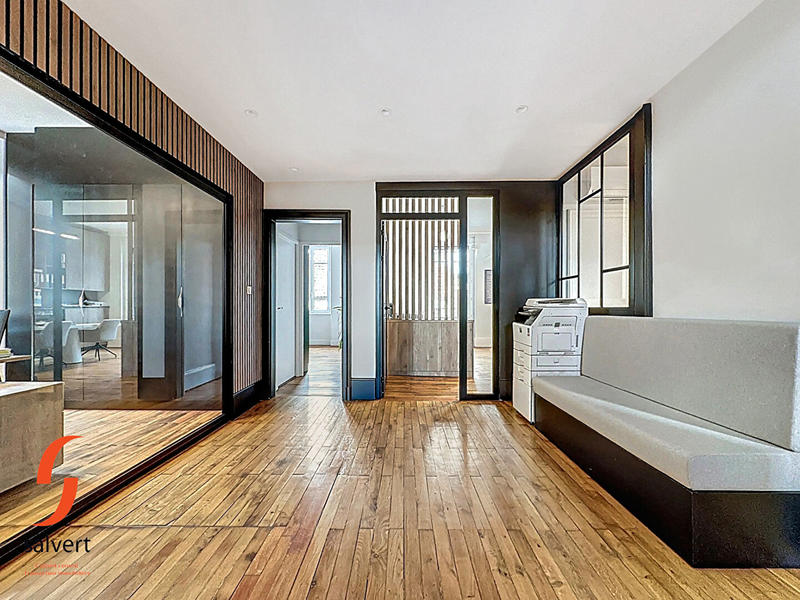 Immeuble - 272 m² - 14 pièces