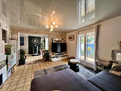 Maison - 92 m² - 4 pièces