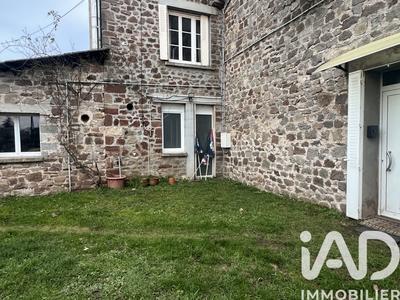 Maison - 439 m² - 10 pièces