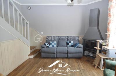 Maison - 81 m² - 5 pièces