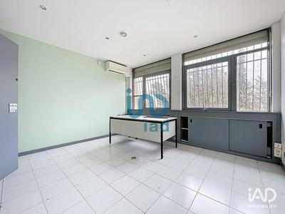 Local commercial - 266 m²