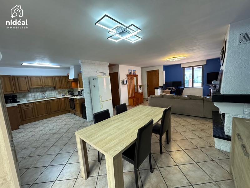 Maison - 110 m² - 5 pièces