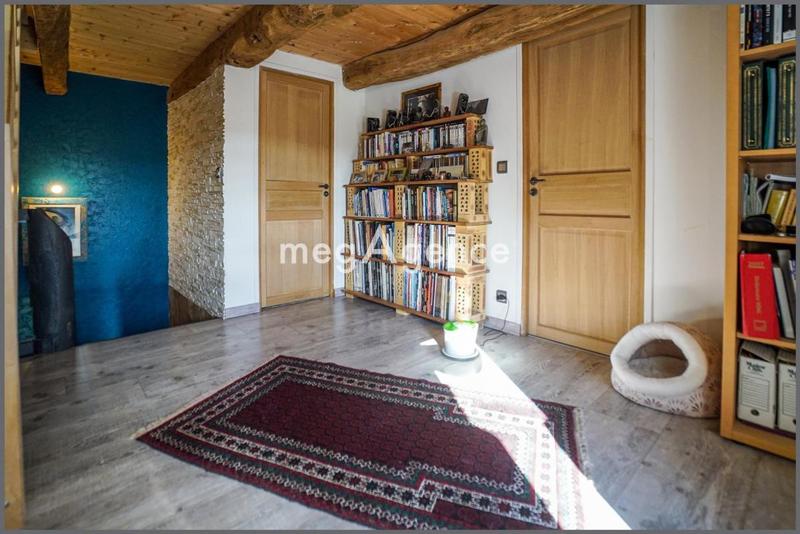 Maison - 276 m² - 10 pièces
