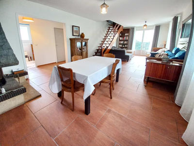 Maison - 109 m² - 5 pièces