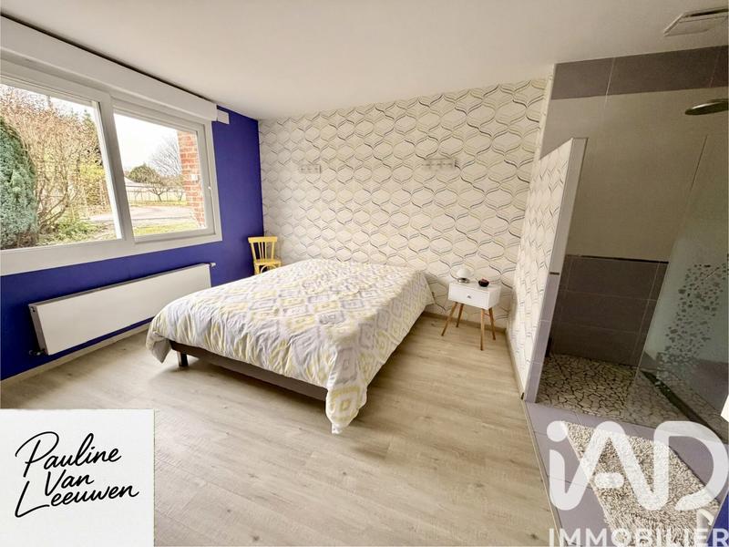 Maison - 235 m² - 8 pièces