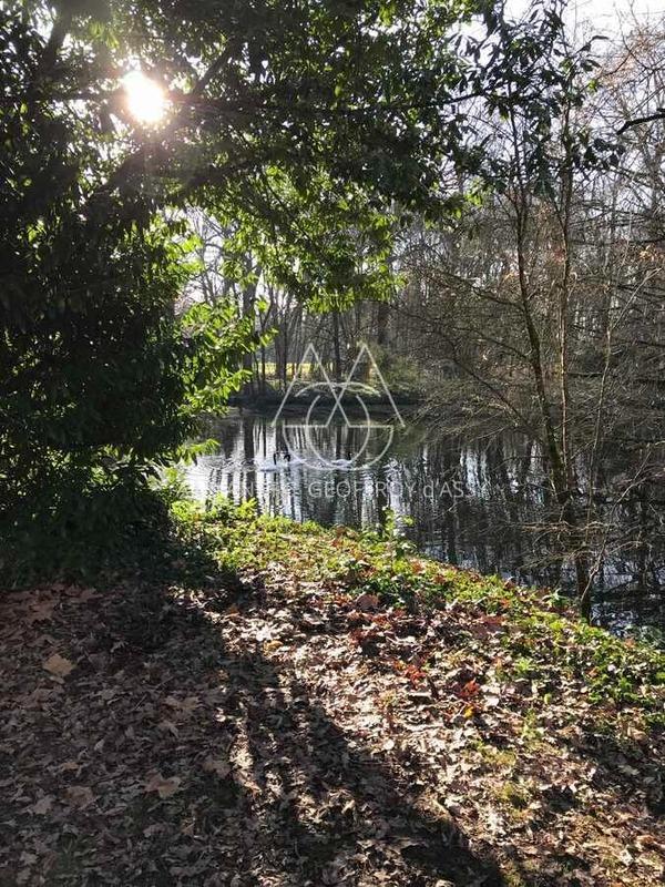 Château - 1 100 m² - 19 pièces