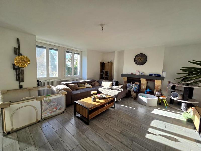 Maison - 141 m² - 5 pièces