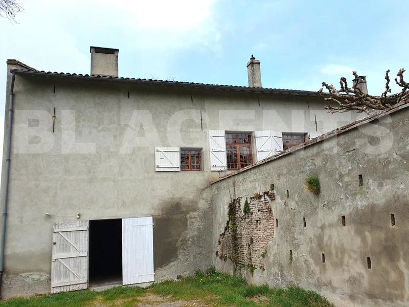 Maison - 228 m² - 6 pièces