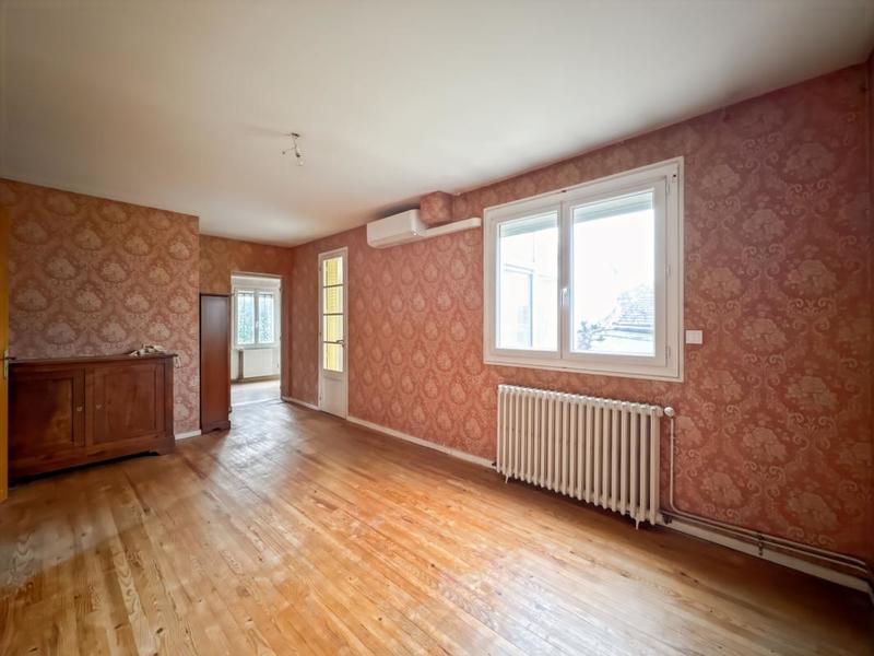 Maison - 88 m² - 5 pièces