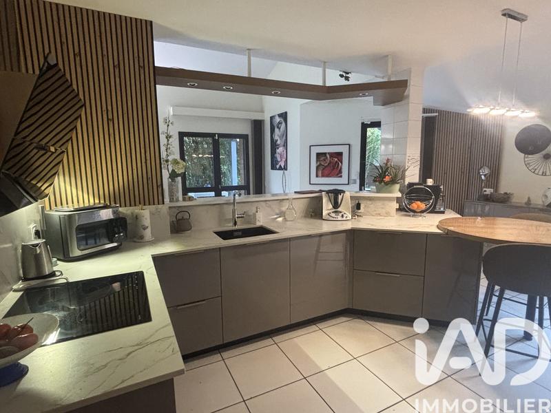 Maison - 175 m² - 5 pièces