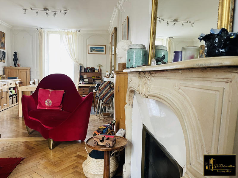 Maison - 178 m² - 6 pièces