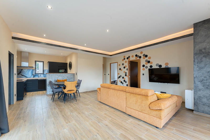 Appartement - 83 m² - 3 pièces