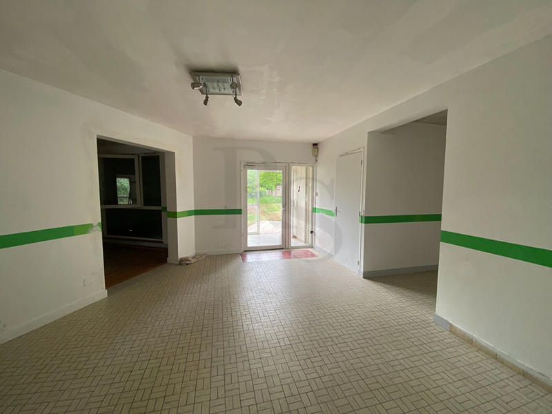 Immeuble - 15 pièces