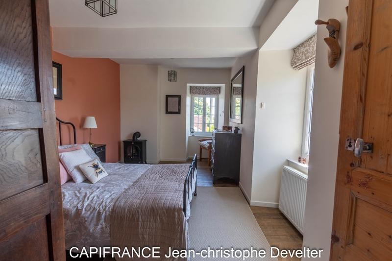 Propriété - 187 m² - 8 pièces