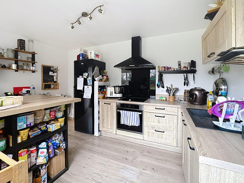 Maison - 95 m² - 5 pièces