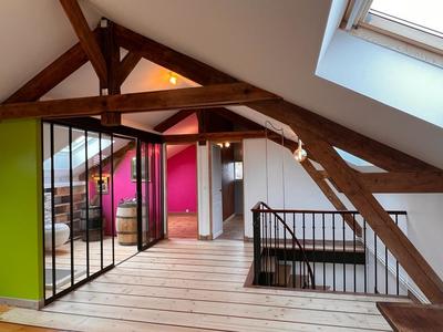 Maison - 162 m² - 8 pièces