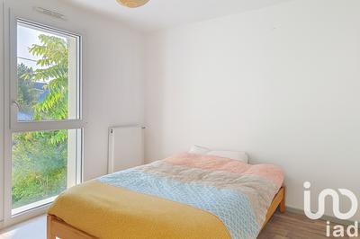 Maison - 93 m² - 5 pièces