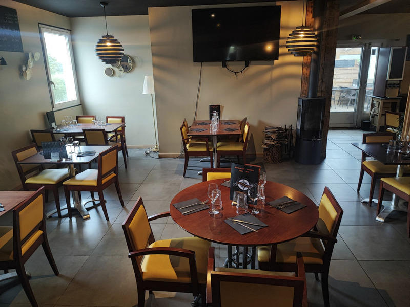 Fonds de commerce - 240 m²