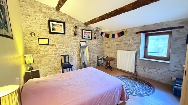 Maison - 150 m² - 7 pièces