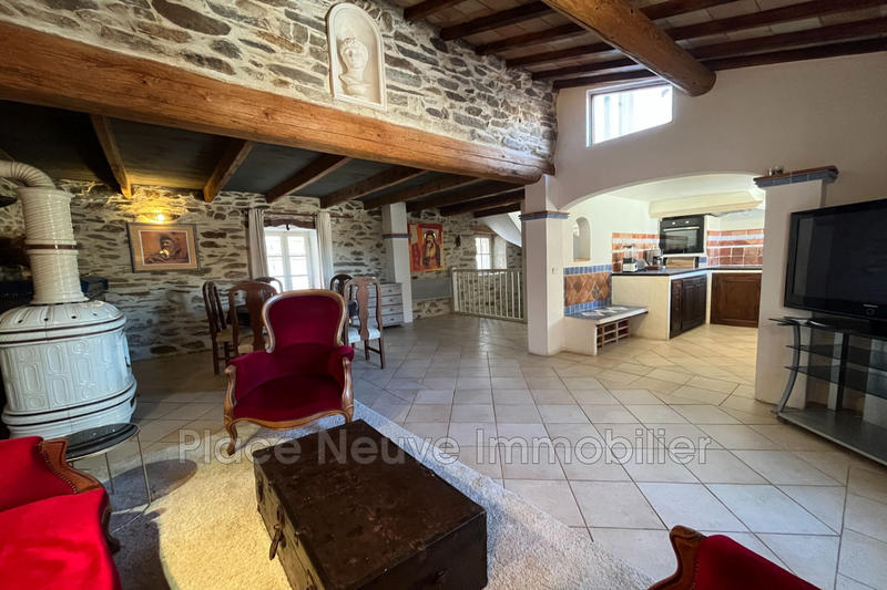 Maison en pierre - 105 m² - 5 pièces