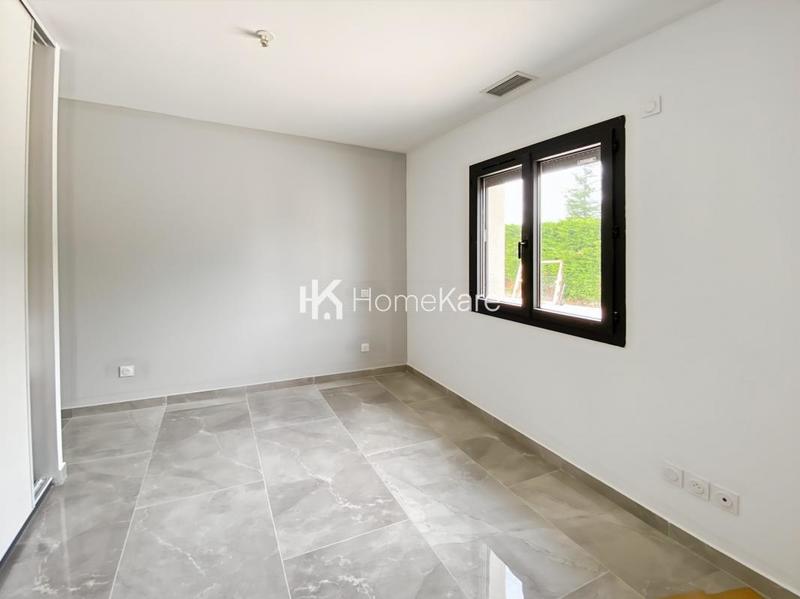 Villa - 130 m² - 5 pièces